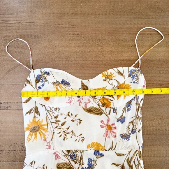 Reformation Kourtney Dress in Frolic Size 0 - Picture 11 of 11